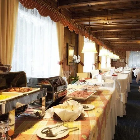 Отель Sporthotel Arabba 4*