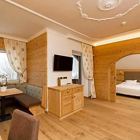 Sporthotel Arabba فندق أرابّا